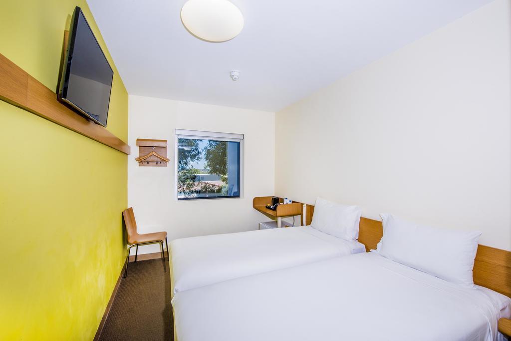 Ibis Budget Sydney Olympic Park Exterior photo