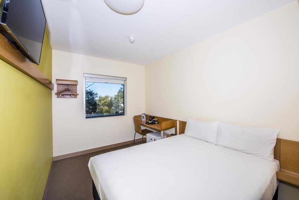 Ibis Budget Sydney Olympic Park Exterior photo